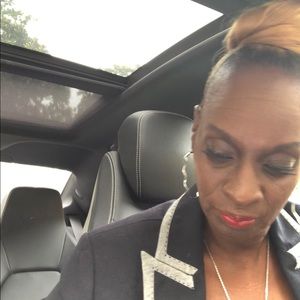 Meet your Posher, Angel